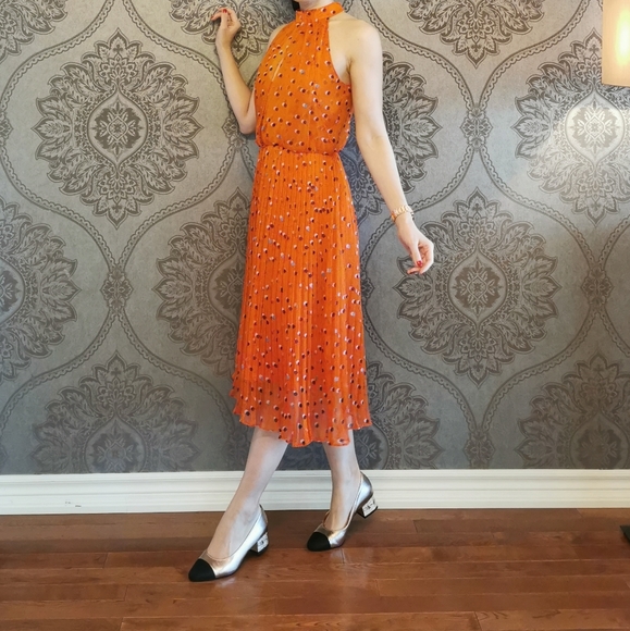 Karen Millen Polka Dot pleated dress - Picture 4 of 7